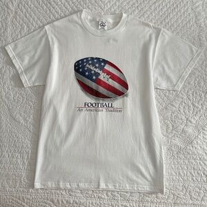 NWT Vintage 90s Patriotic Football An American Tradition USA Flag Tee T-Shirt